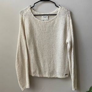 Abercrombie & Fitch cream sweater
